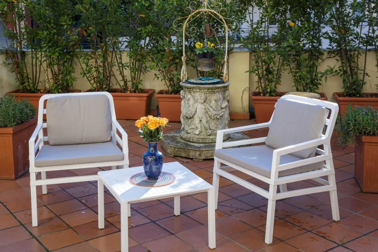 Appartamento Casa Dany, luminoso trilocale con grande terrazza e box auto Santa Margherita Ligure