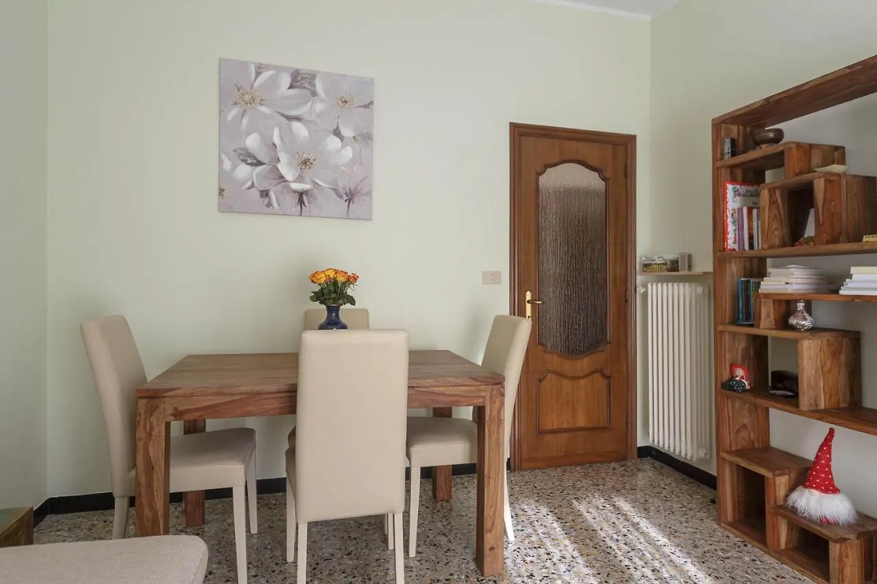 Appartamento Casa Dany, luminoso trilocale con grande terrazza e box auto Santa Margherita Ligure